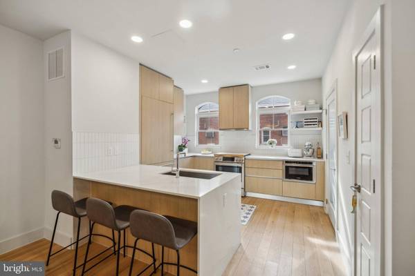 1309 E ST SE #36, Washington, DC 20003
