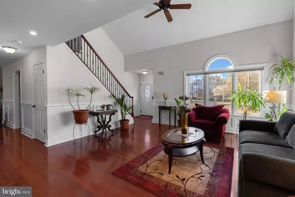 106 SHEFFIELD CT, Chalfont, PA 18914