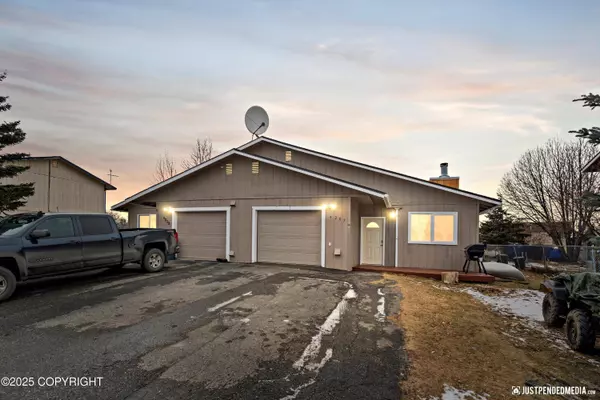 4207 Cosmos DR, Anchorage, AK 99517