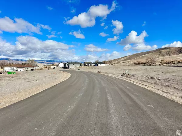 520 E 200 N #9, Monroe, UT 84754