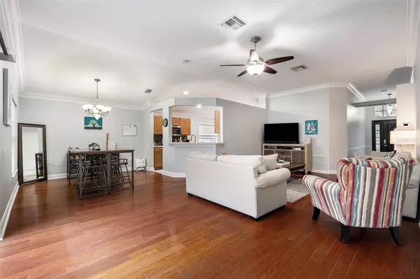 25348 FLYING EBONY LN, Wesley Chapel, FL 33544