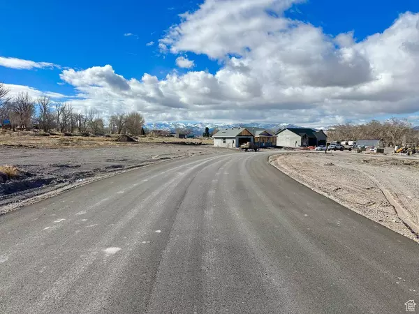 520 E 200 N #9, Monroe, UT 84754