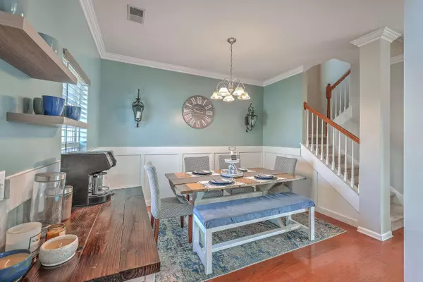 304 Lakewind Dr, Moncks Corner, SC 29461