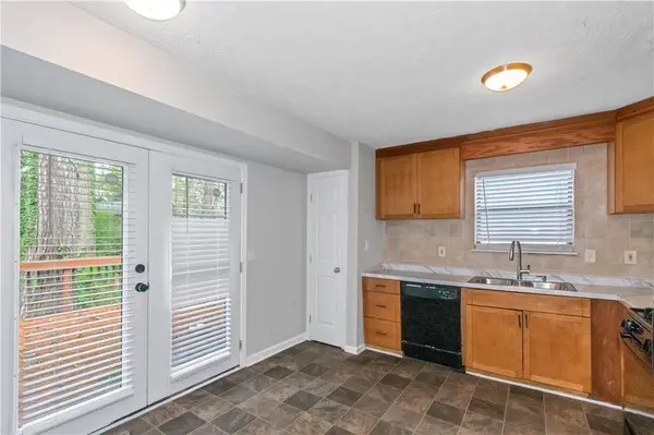 1458 Walnut Log PL, Austell, GA 30168