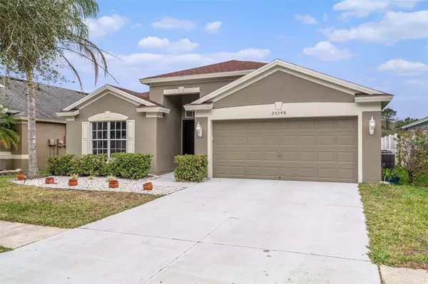 25348 FLYING EBONY LN, Wesley Chapel, FL 33544