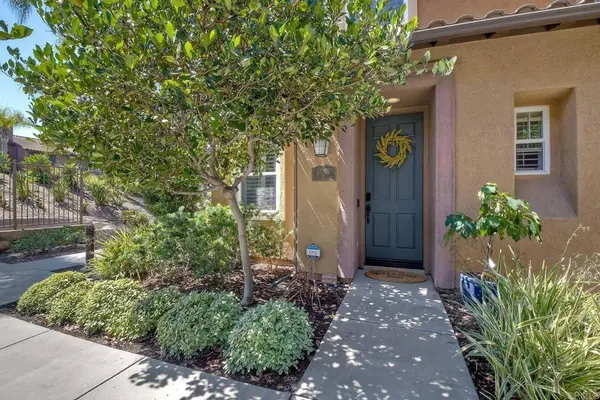 17059 Calle Trevino #2, San Diego, CA 92127