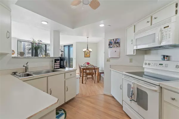 1 OCEANS WEST BLVD #6A5, Daytona Beach, FL 32118