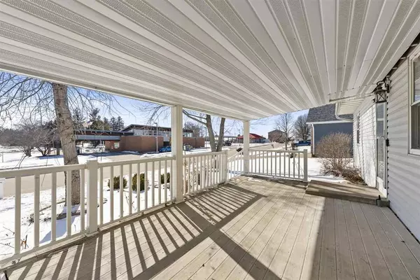 301 W 15th St, West Liberty, IA 52776