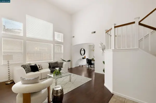 55 Grand Canyon Cir, Oakley, CA 94561