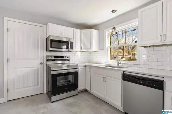 208 BUSH STREET, Birmingham, AL 35210