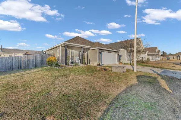 25 Trillium, Hattiesburg, MS 39401