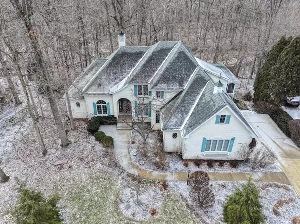 4388 Creekside PASS, Zionsville, IN 46077