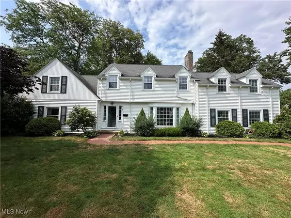 160 Griswold DR, Youngstown, OH 44512