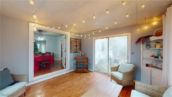 160 Griswold DR, Youngstown, OH 44512