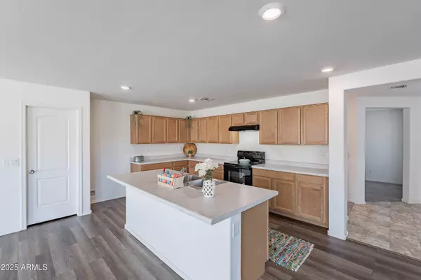 25565 W GWEN Street, Buckeye, AZ 85326