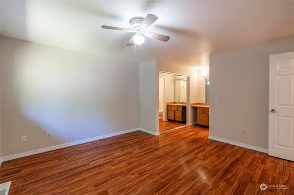 7620 Greenridge ST SW, Olympia, WA 98512