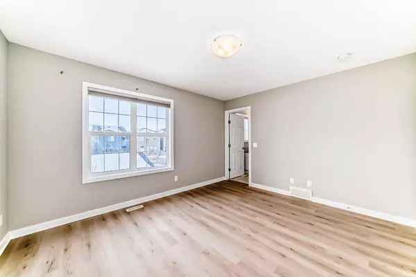 266 Legacy Village WAY SE, Calgary, AB T2X 0Y9