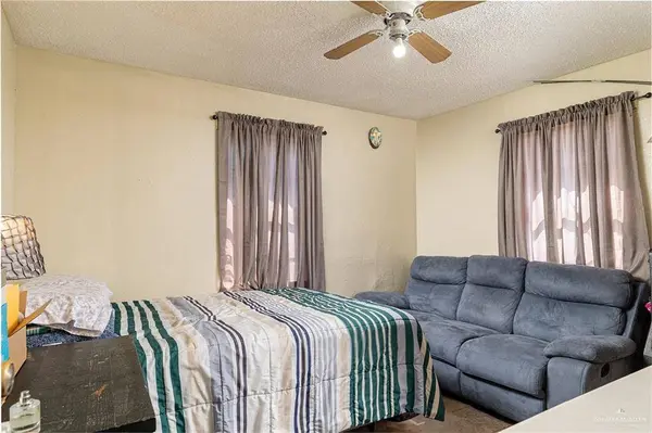 1237 W Hackberry AVE, Alamo, TX 78516