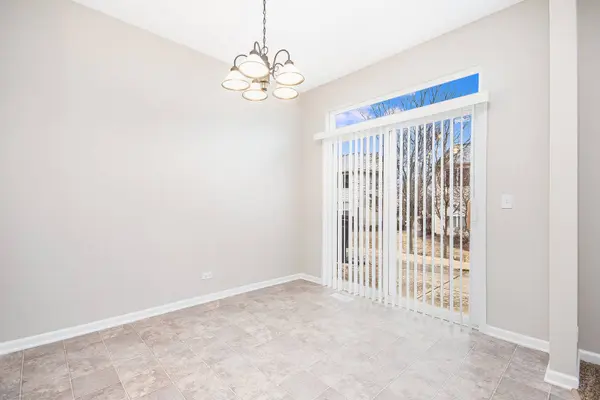 2373 Sunshine LN #2373, Aurora, IL 60503