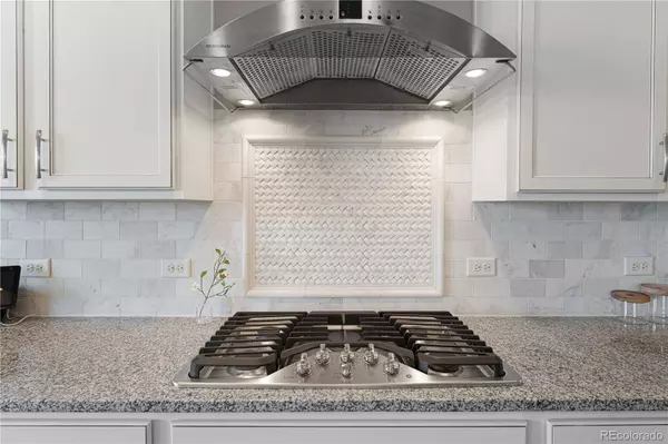 6577 S Kewaunee WAY, Aurora, CO 80016