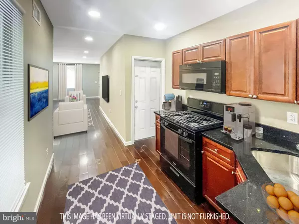 963 N 45TH ST, Philadelphia, PA 19104