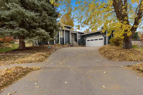 3032 Roxbury Circle, Rapid City, SD 57702