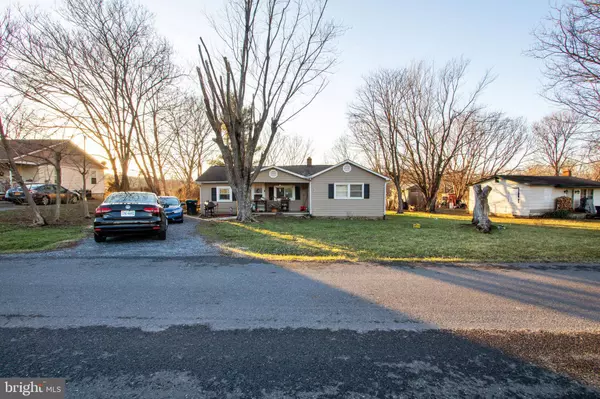 586 ELDON YATES DR, Stanley, VA 22851