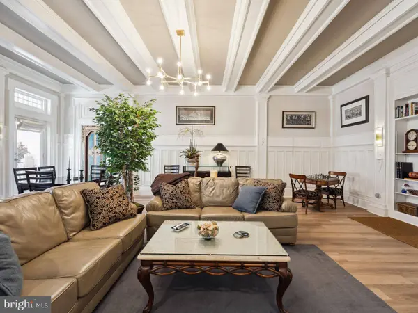 2001 19TH ST NW #4, Washington, DC 20009