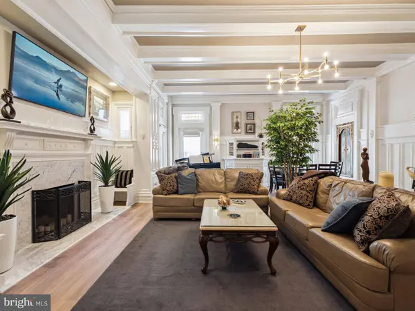 2001 19TH ST NW #4, Washington, DC 20009