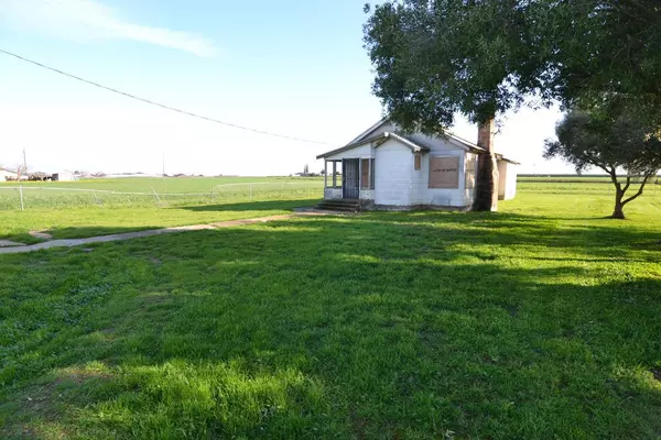 11315 Childs AVE, Le Grand, CA 95333