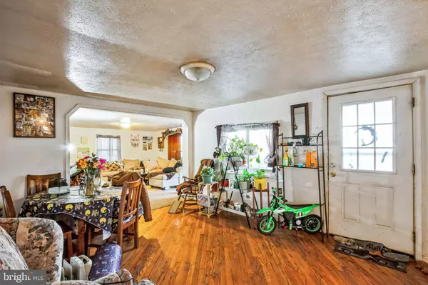 586 ELDON YATES DR, Stanley, VA 22851