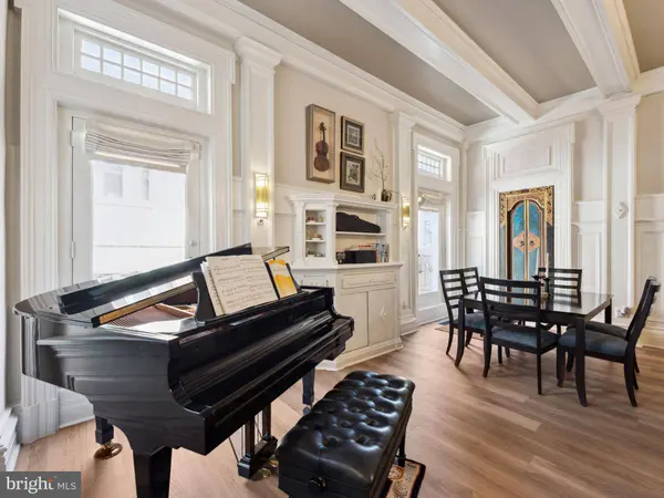 2001 19TH ST NW #4, Washington, DC 20009