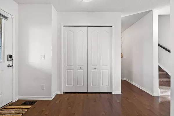 2384 Sagewood Gate SW #703, Airdrie, AB T4B 0K7