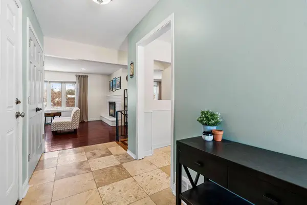 1920 Pennsylvania AVE N, Golden Valley, MN 55427