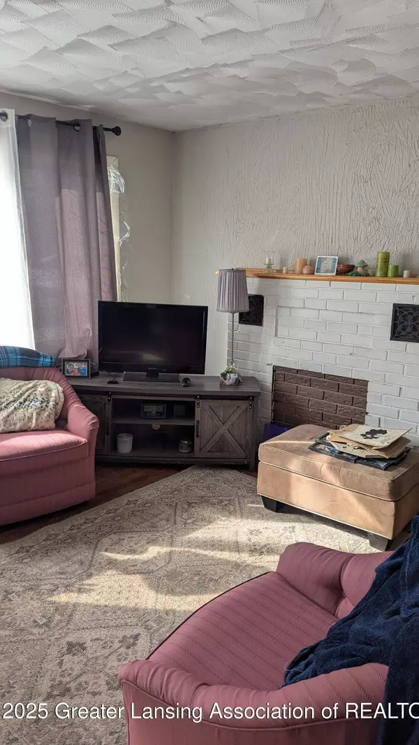 1410 W Ionia Street, Lansing, MI 48915, Lansing, MI 48915