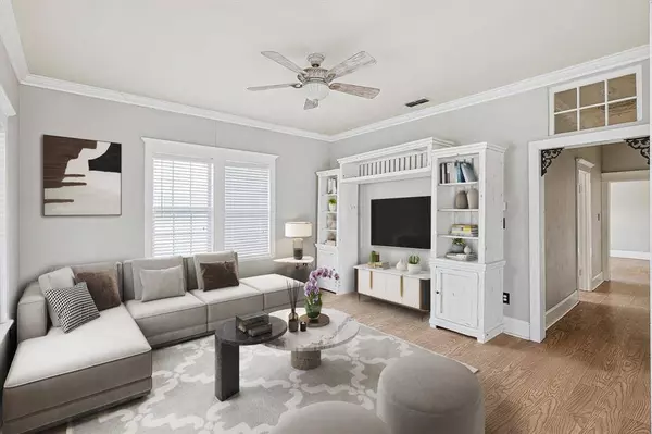 111 S Pine Street, Roanoke, TX 76262