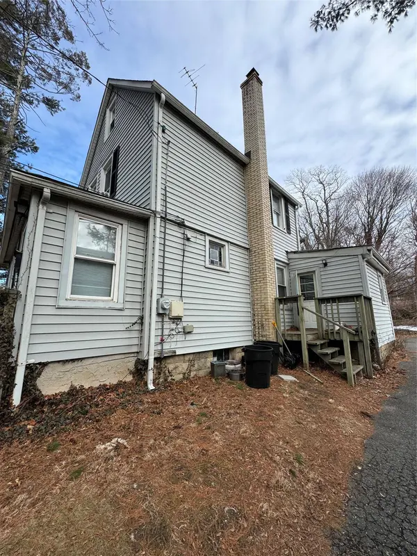 23 Virginia AVE, Huntington, NY 11743