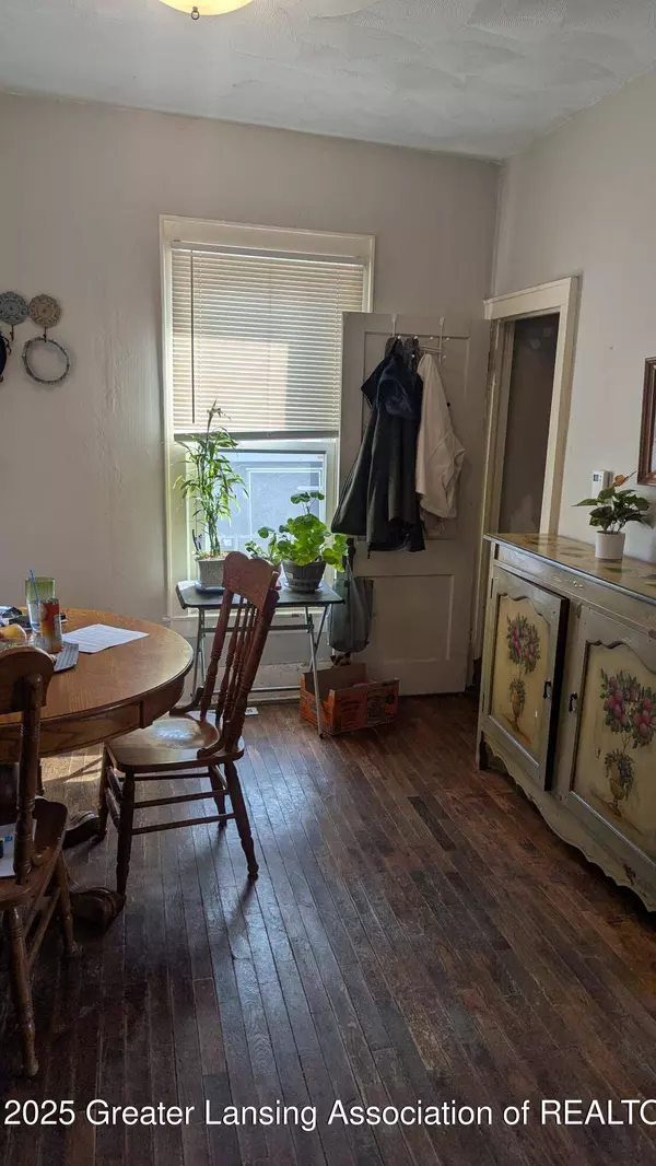 1410 W Ionia Street, Lansing, MI 48915, Lansing, MI 48915