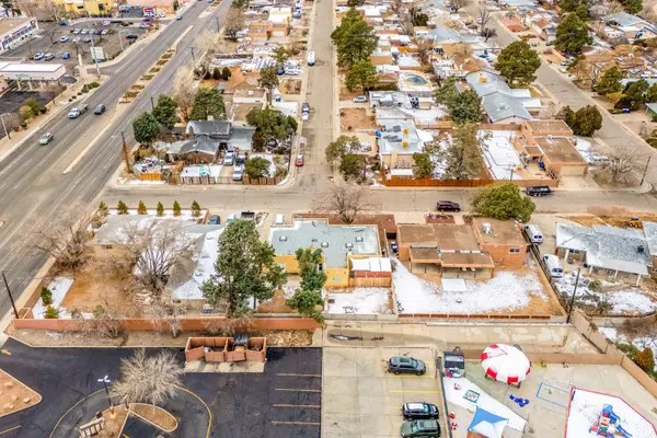 4504 PIEDRA BLANCA ST NE, Albuquerque, NM 87111