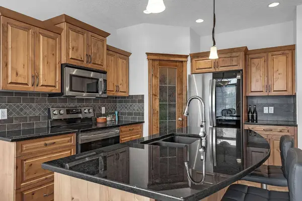 158 Prairie Springs CRES SW, Airdrie, AB T4B 0G1