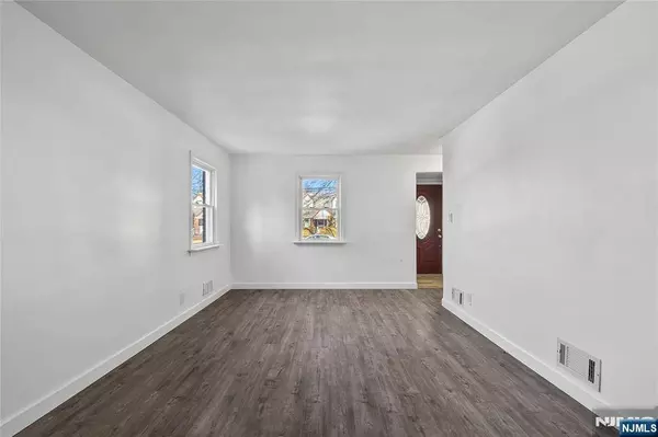 23-16 Fairmount, Fair Lawn, NJ 07410