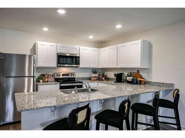 1261 CHESTER AVE, Haines City, FL 33844