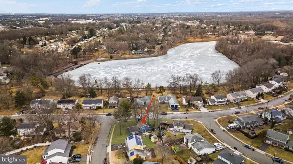 38 COLONIAL LAKE, Lawrenceville, NJ 08648