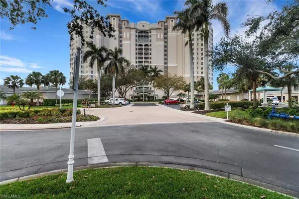 1001 Arbor Lake DR #1507, Naples, FL 34110
