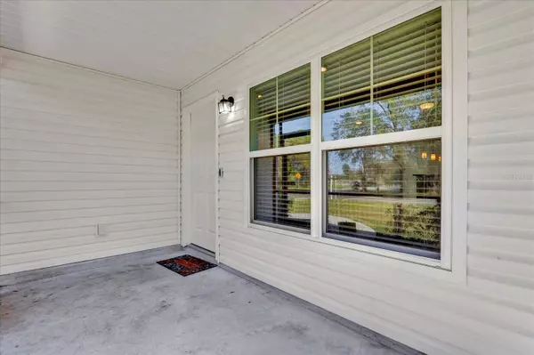 901 S HOLLY AVE, Sanford, FL 32771