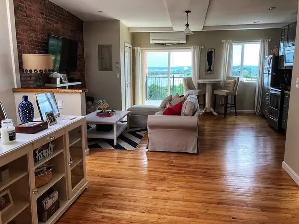 52 Thomas Park, Boston, MA 02127