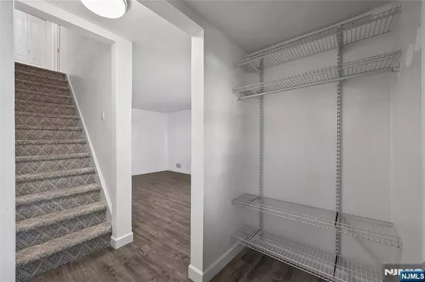 23-16 Fairmount, Fair Lawn, NJ 07410