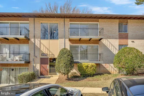 4100 DANIELS AVE #304, Annandale, VA 22003