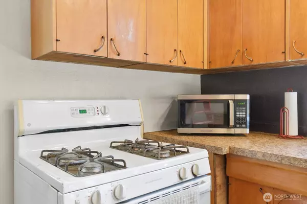 331 Buland Drive, Castle Rock, WA 98611