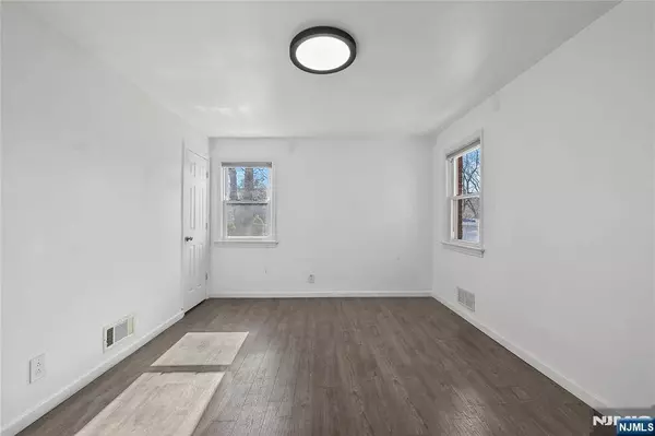 23-16 Fairmount, Fair Lawn, NJ 07410